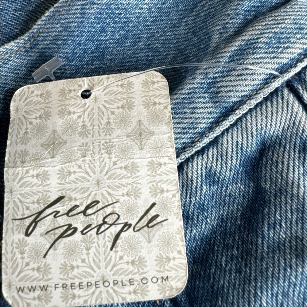 FREE PEOPLE EDWIN Isla Denim High Waist Shorts, Size 31. - Picture 6 of 13